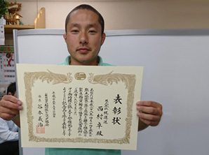 役場職員に見送られ余震が続く被災地熊本へ出動